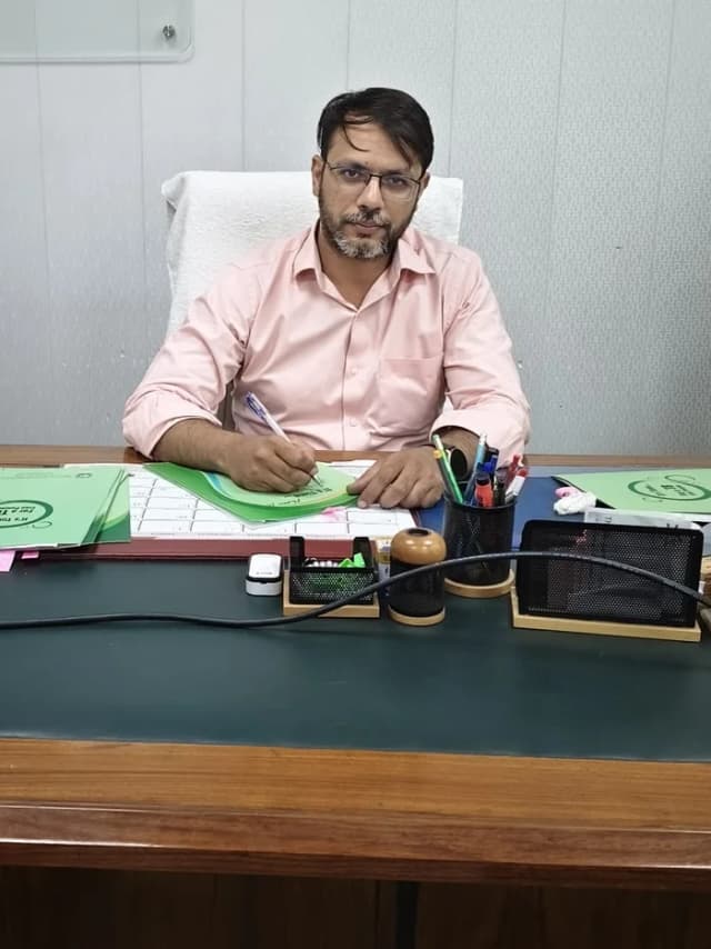 Dr. Farrukh Javaid
